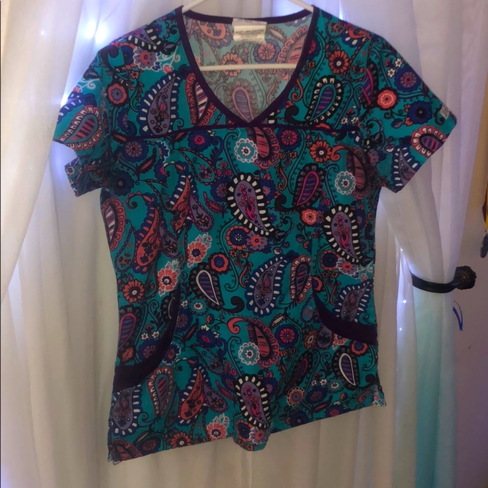 Scrub top